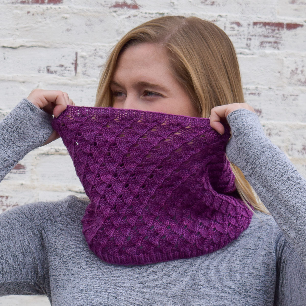 Shell Steps Cowl - PDF Knitting Pattern