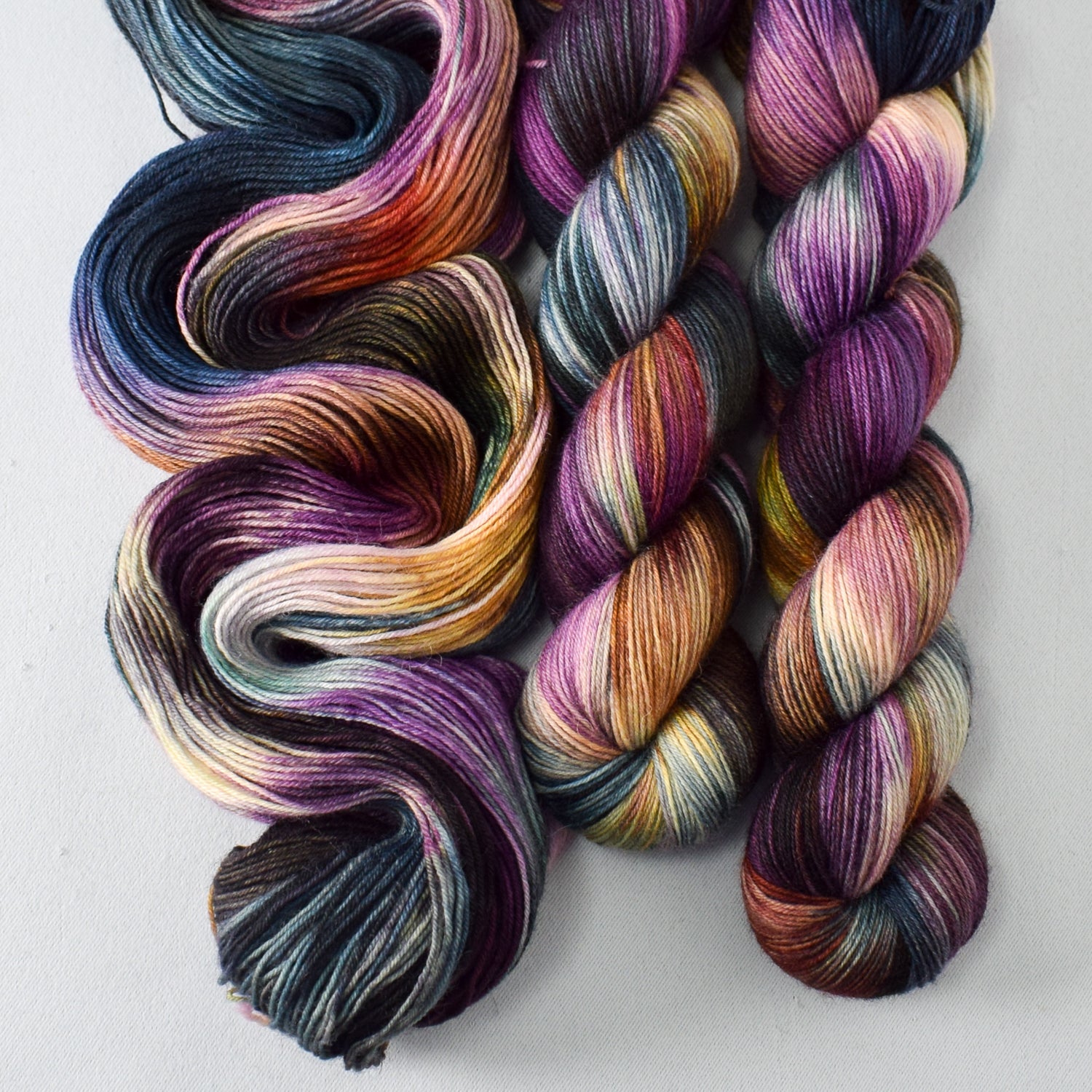 Bewitching - Miss Babs Katahdin 437 superwash BFL wool yarn