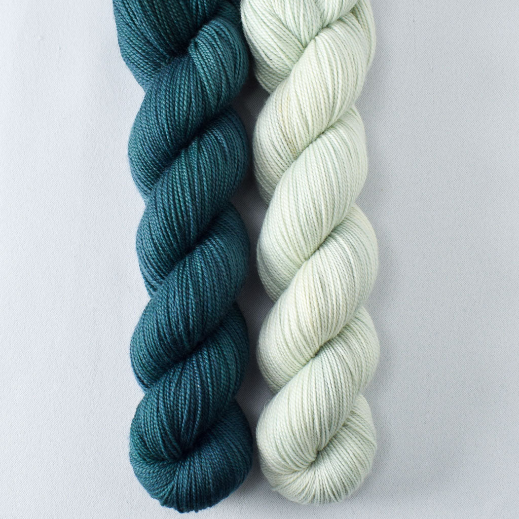 Blackwatch and Haven't the Foggiest - Miss Babs 2-Ply Duo