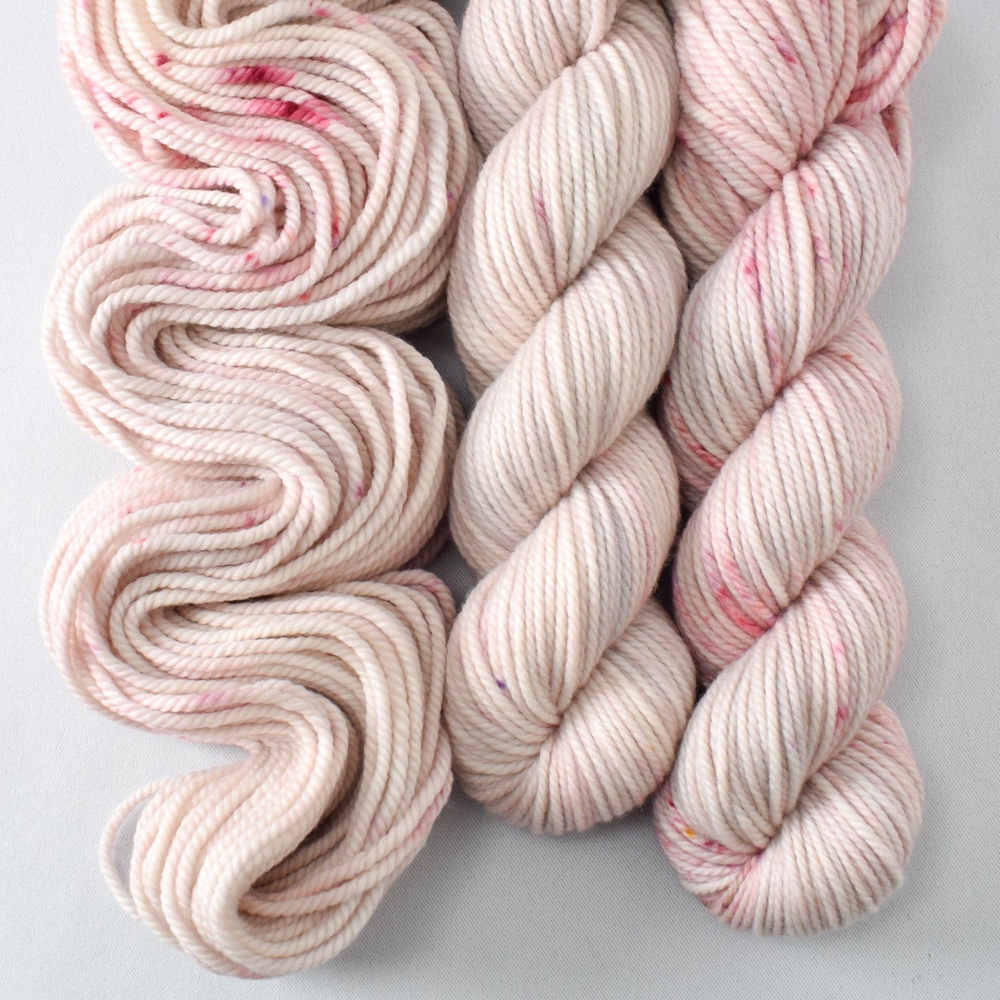 Blusher - Miss Babs K2 chunky merino wool yarn
