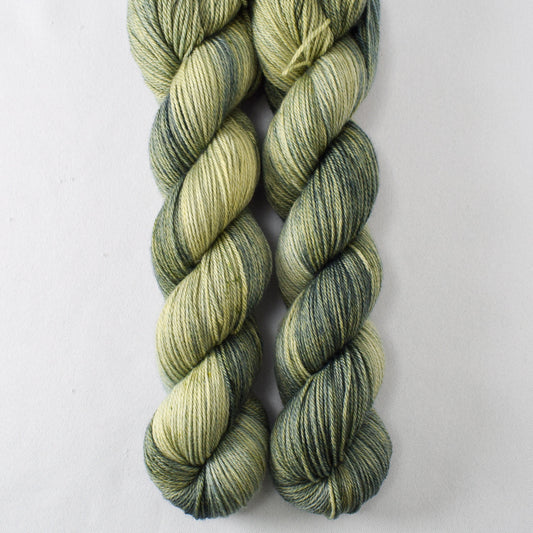 Bracken - Miss Babs Caroline merino-cashmere-nylon yarn