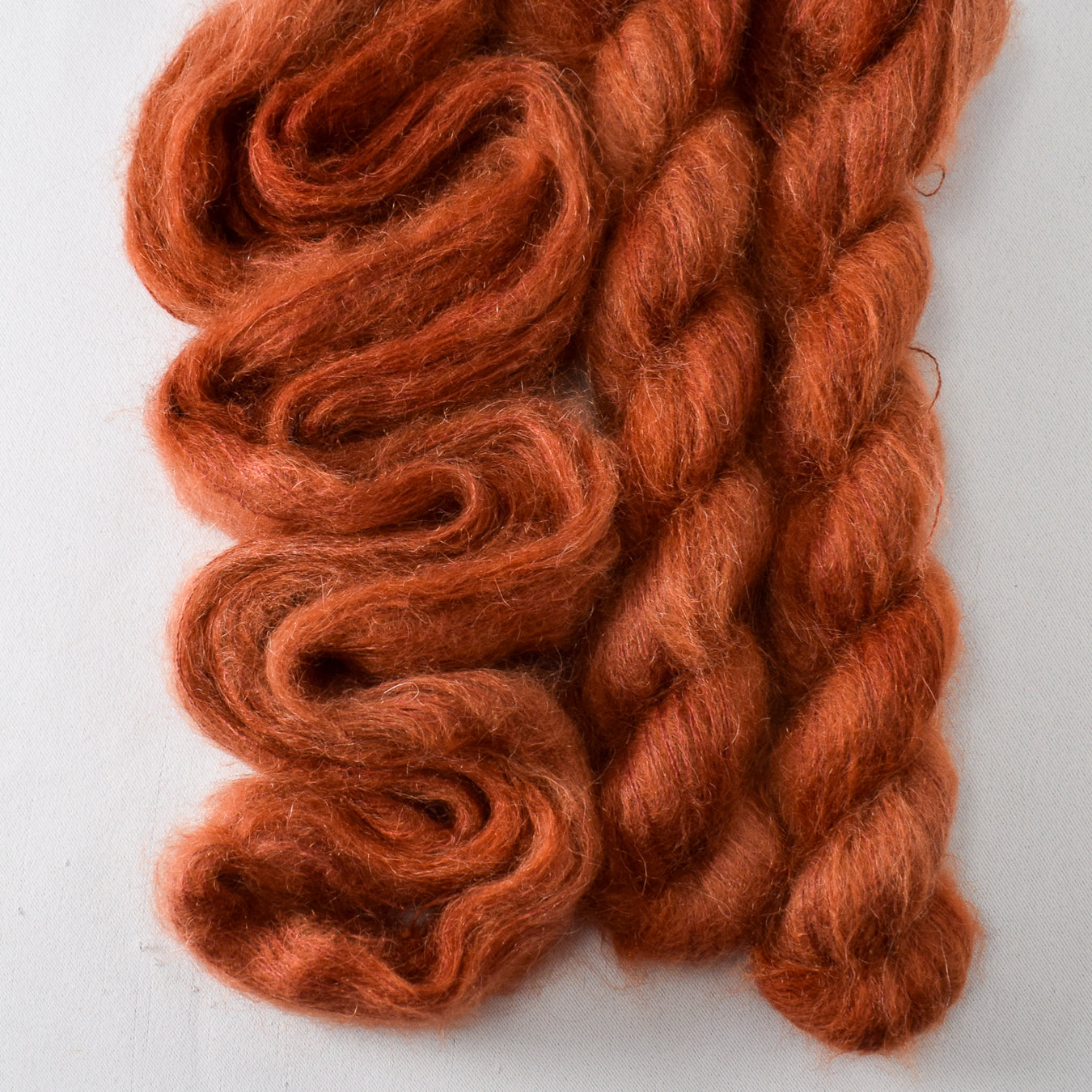 Canyon Wren - Miss Babs Moonglow yarn