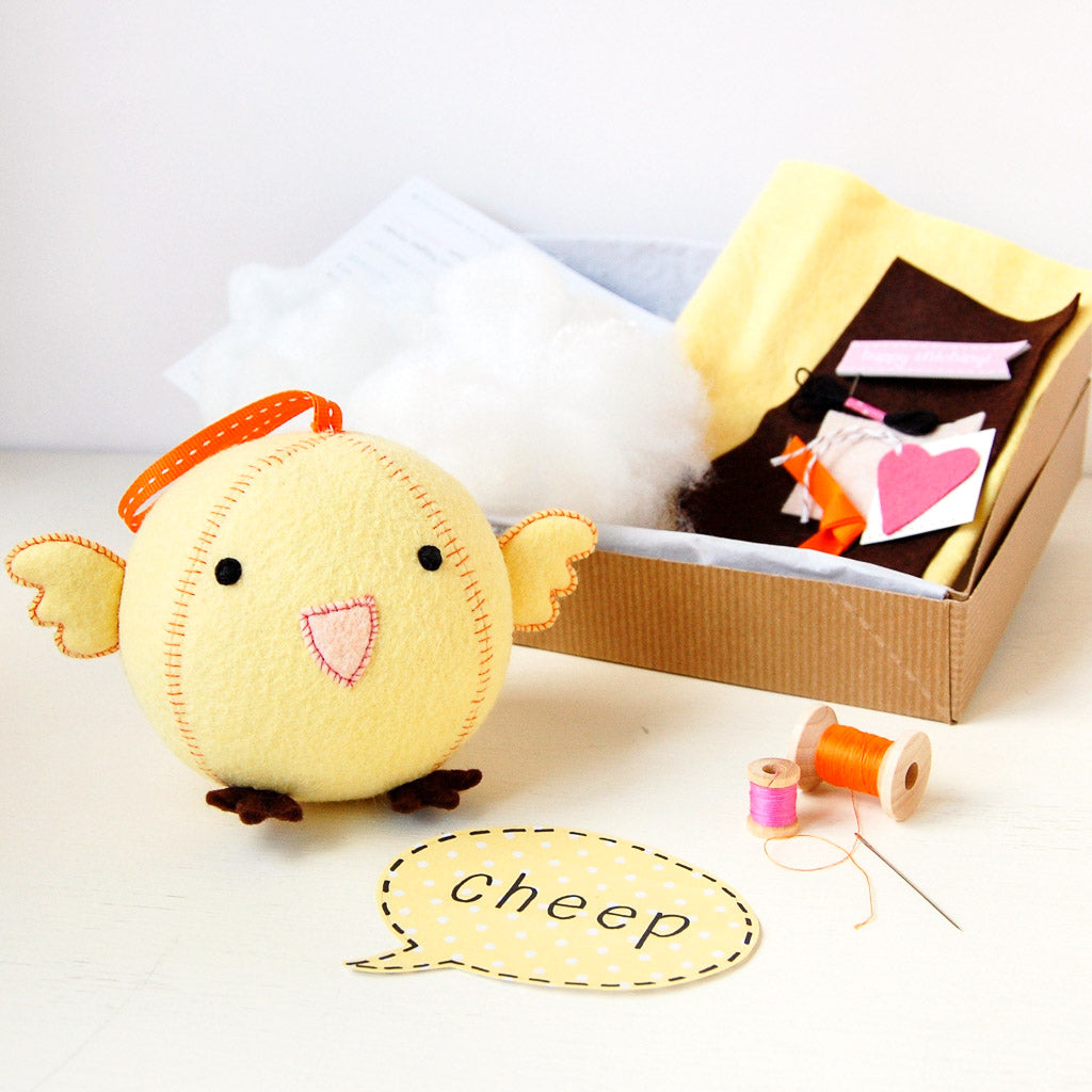 Clara and Macy Chick Sewing Kit