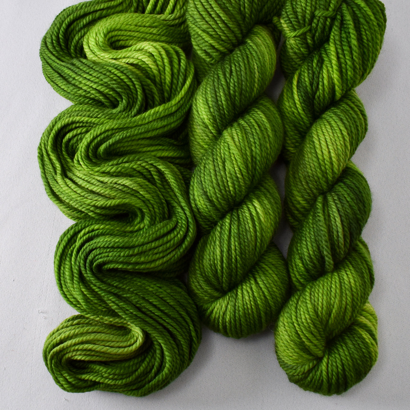 Dragon's Flight - Miss Babs K2 yarn