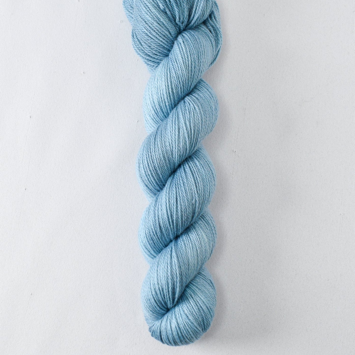 Gertrude - Miss Babs Caroline yarn