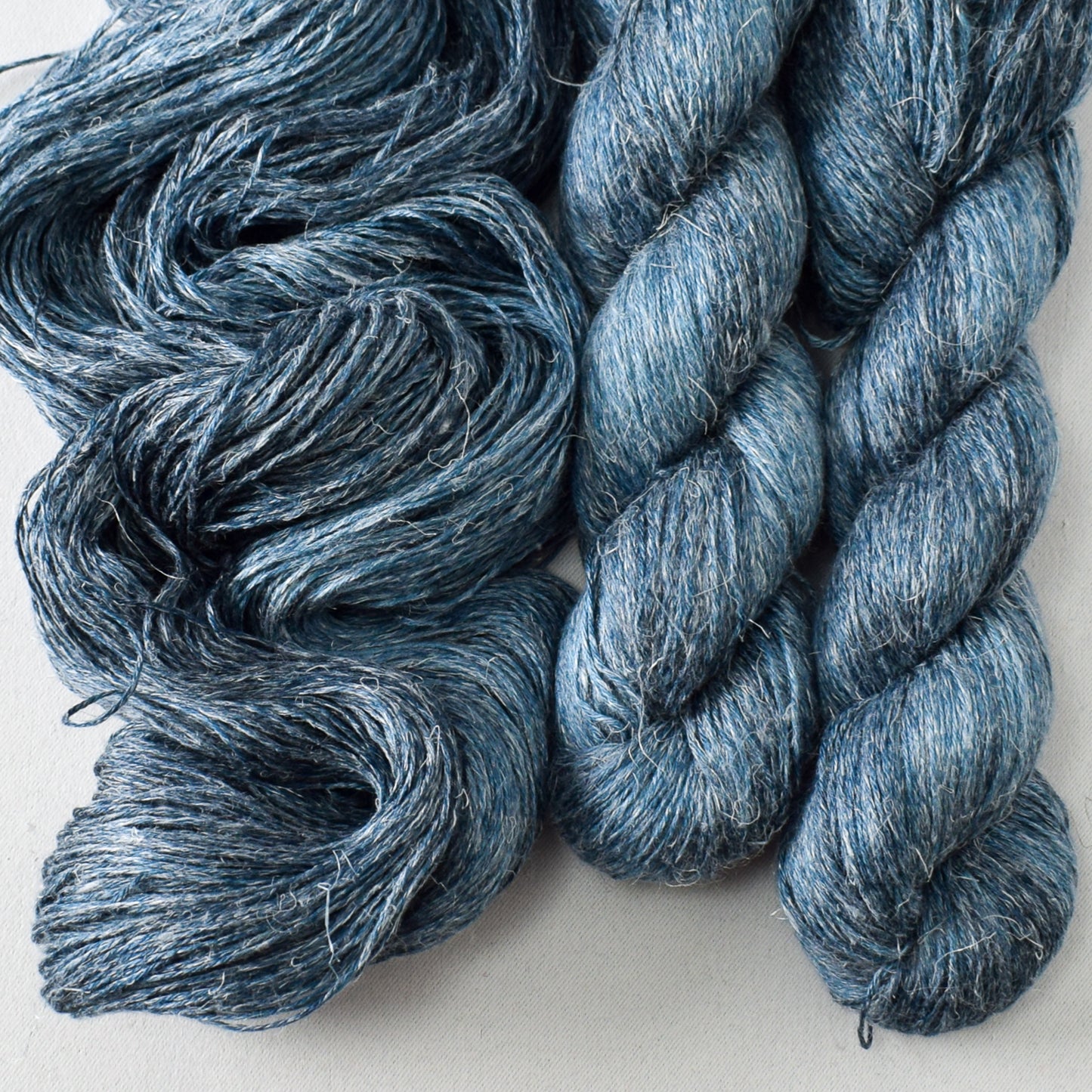 Infinite - Miss Babs Damask Silk and Linen yarn