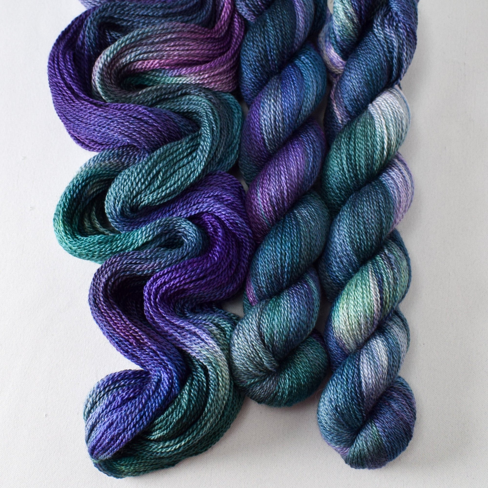 Iris Jubilee - Miss Babs Yet yarn