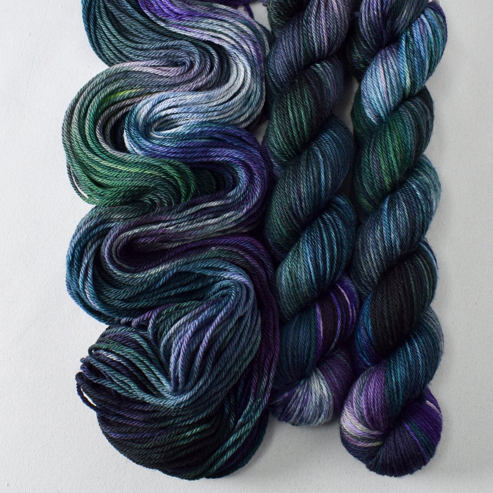 Iris Jubilee - Miss Babs Yowza Mini yarn