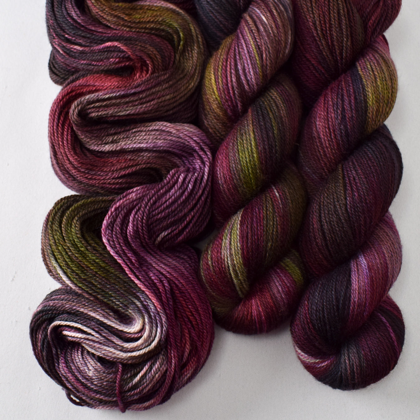 Land of the Sky - Miss Babs Killington 350 yarn