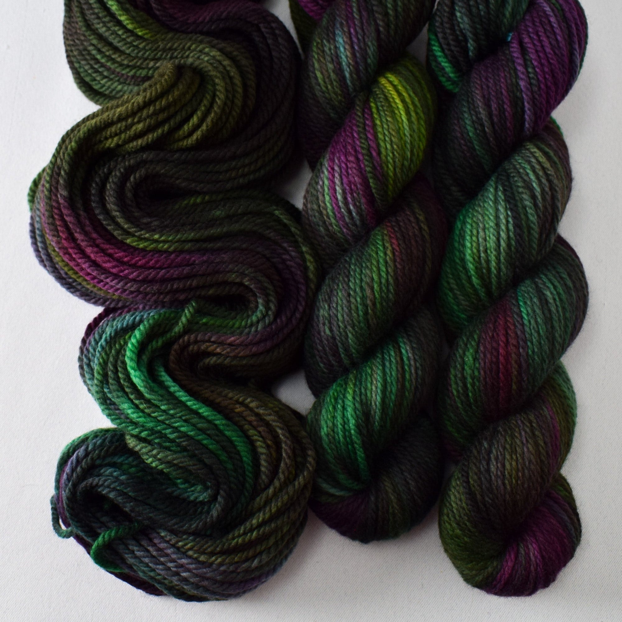 Lurkers - Miss Babs K2 yarn