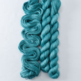 Mahi Mahi - Miss Babs Sojourn cashmere and silk yarn