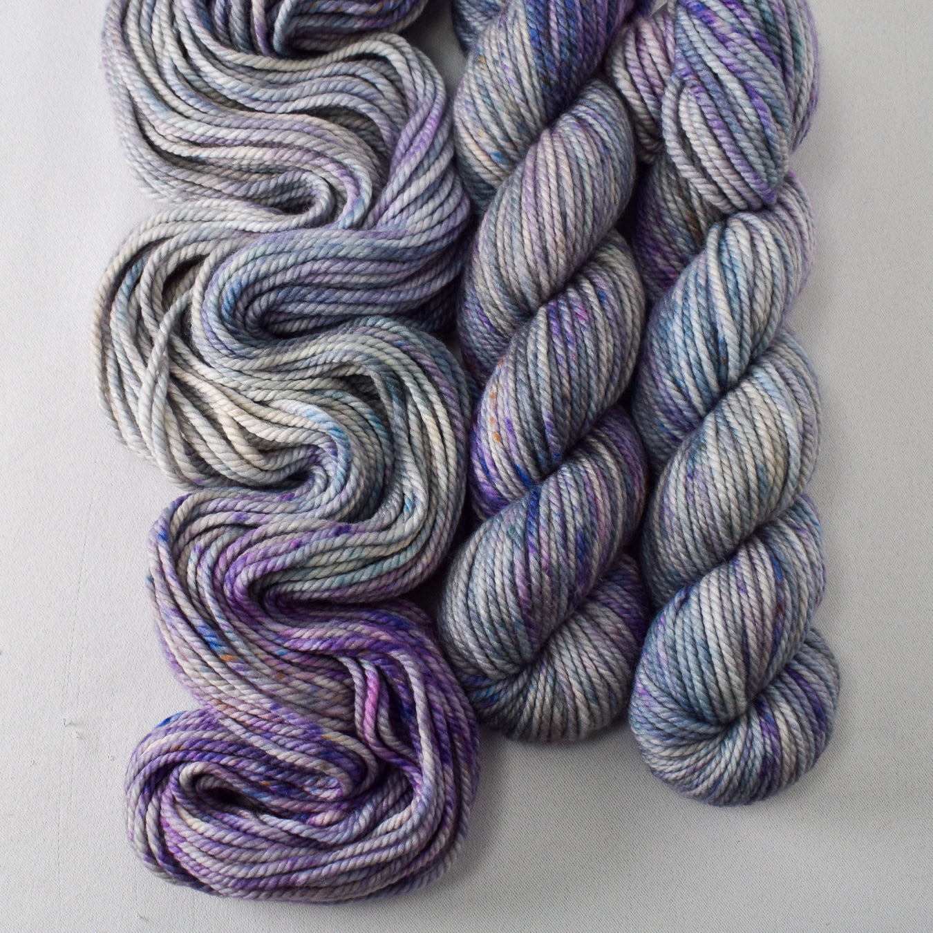 Mariposa - Miss Babs K2 yarn