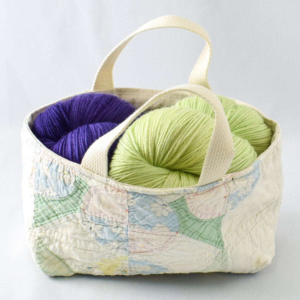 Feedsack Circles Maker Caddy - Medium - MCM_WRTH_FD