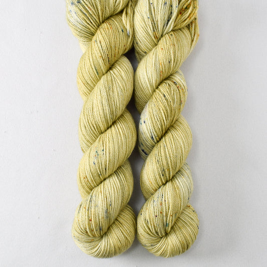 Olive Grove - Miss Babs Caroline merino-cashmere-nylon yarn