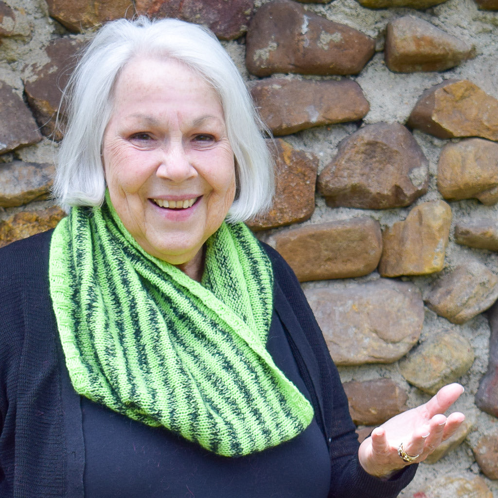 Plush Stripes Cowl - PDF Knitting Pattern