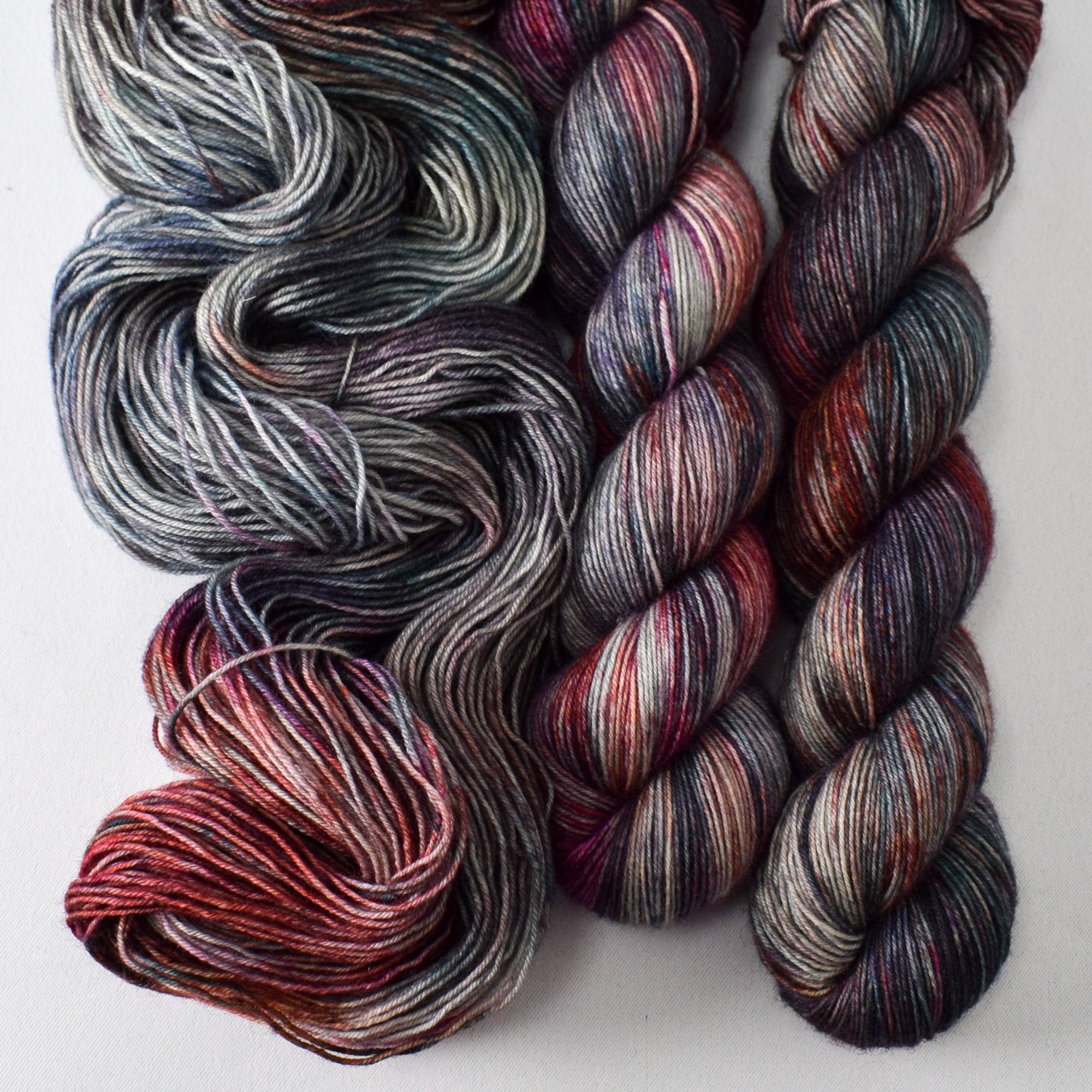 Rock Around the Clock - Miss Babs Katahdin 437 yarn