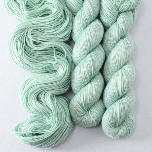 Saltwater - Miss Babs Yummy 2-Ply yarn