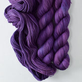 Allende - Miss Babs Avon yarn