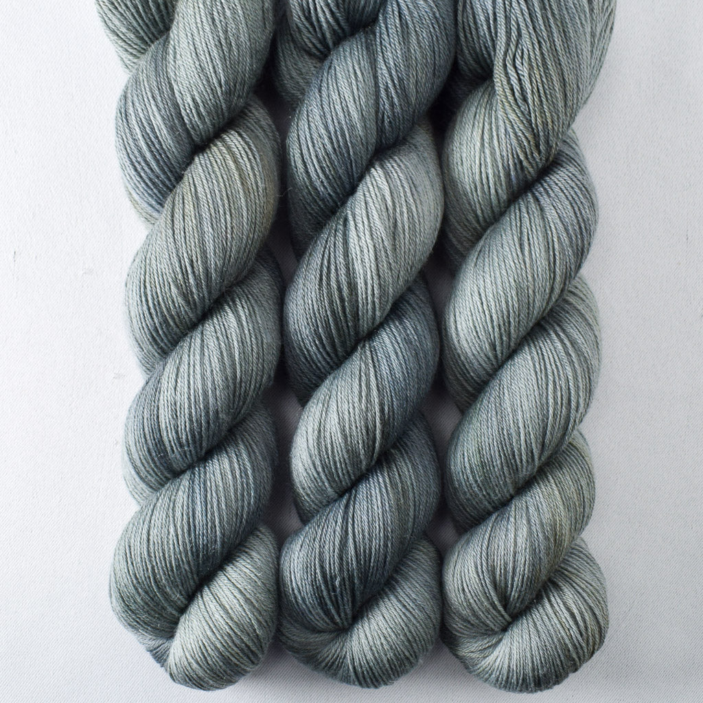 Artemesia - Miss Babs Tarte yarn