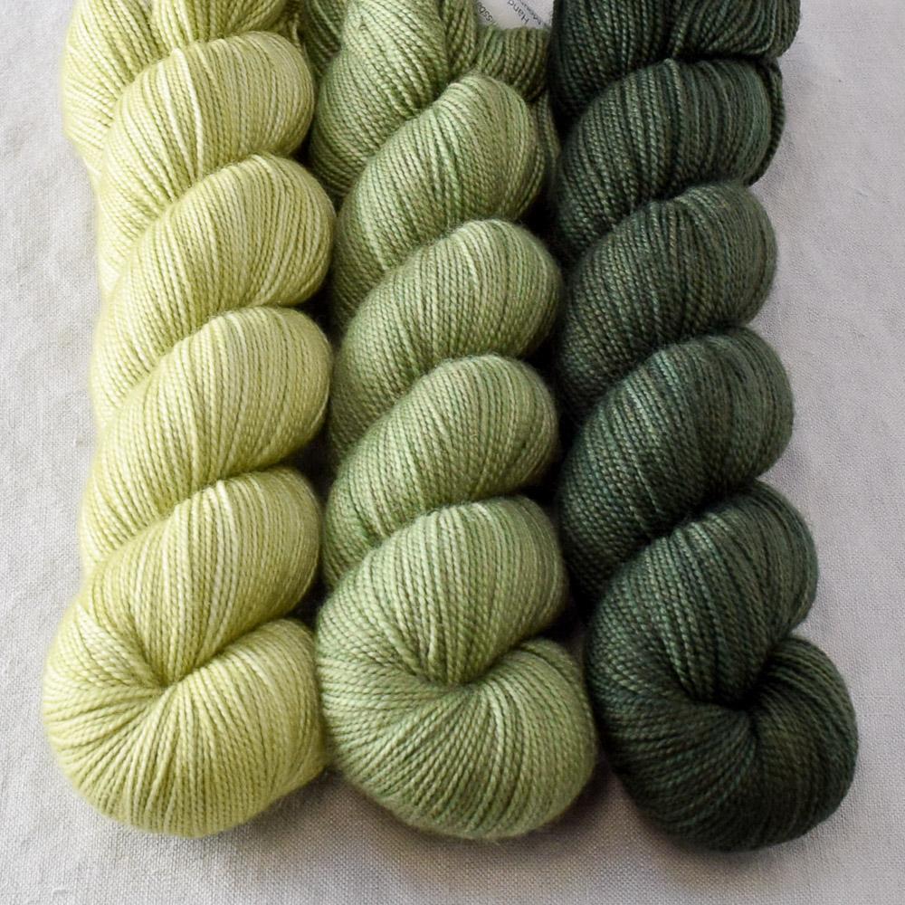 Arya, Dark Draco, Frog Belly - Miss Babs Yummy 2-Ply Trio