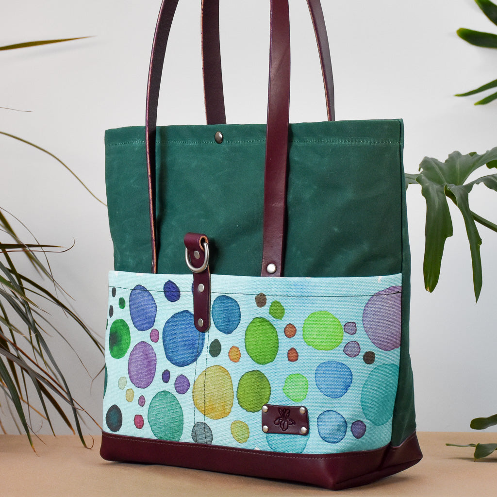 Hunter with Turquoise Bubbles Bag No. 3 - The Everywhere Bag