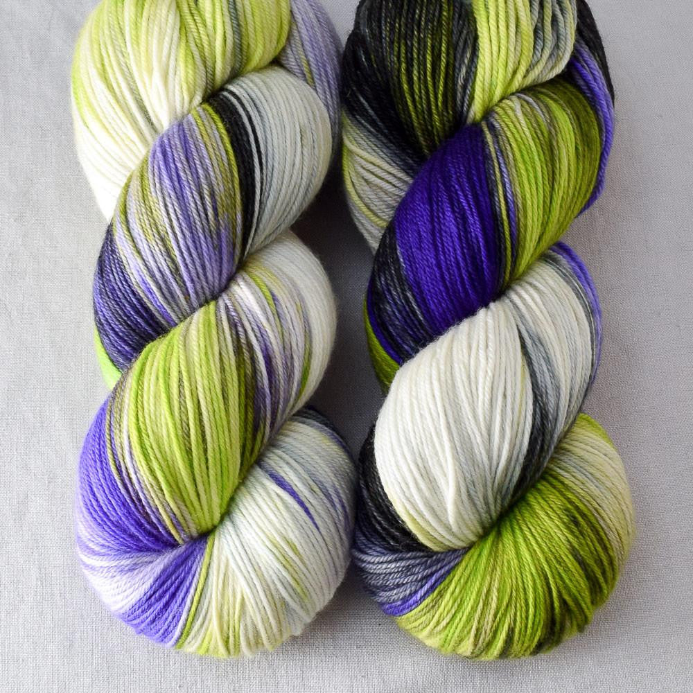 Banshee - Miss Babs Yowza yarn