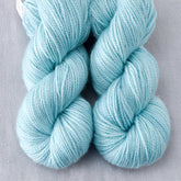 Beach Chair - Miss Babs Yummy 2-Ply Toes superwash Merino wool yarn