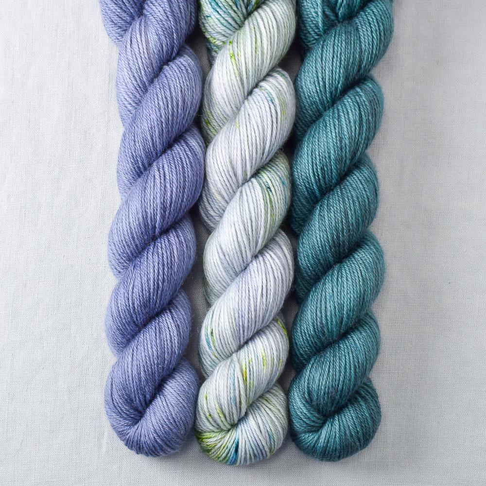 Beryl, Blue Mussel, Mother Earth - Miss Babs Yowza Mini Trio