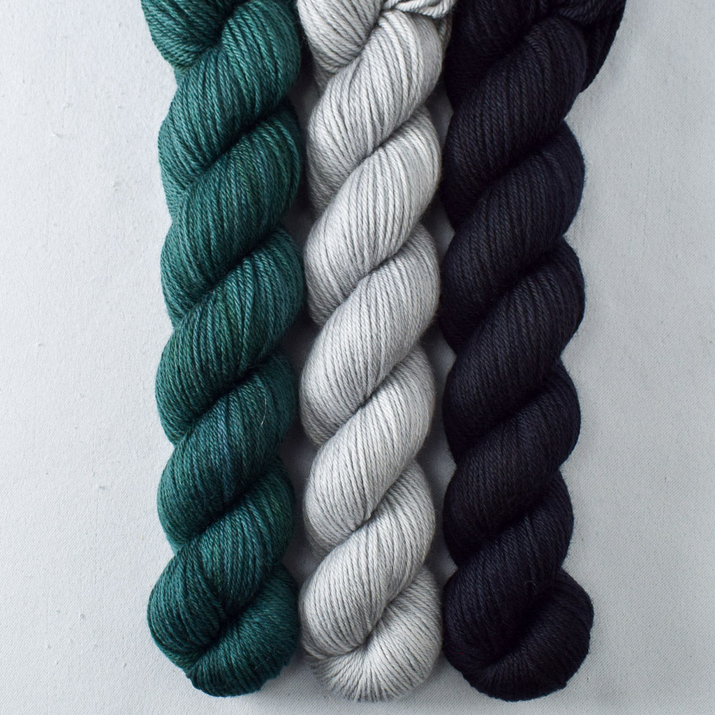 Blackbird, Blackwatch, Quicksilver - Miss Babs Yowza Mini Trio