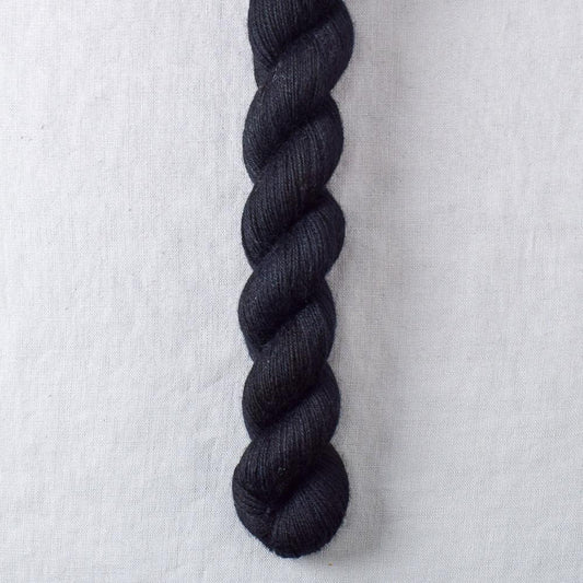 Blackbird 337 Yd - Miss Babs Katahdin yarn