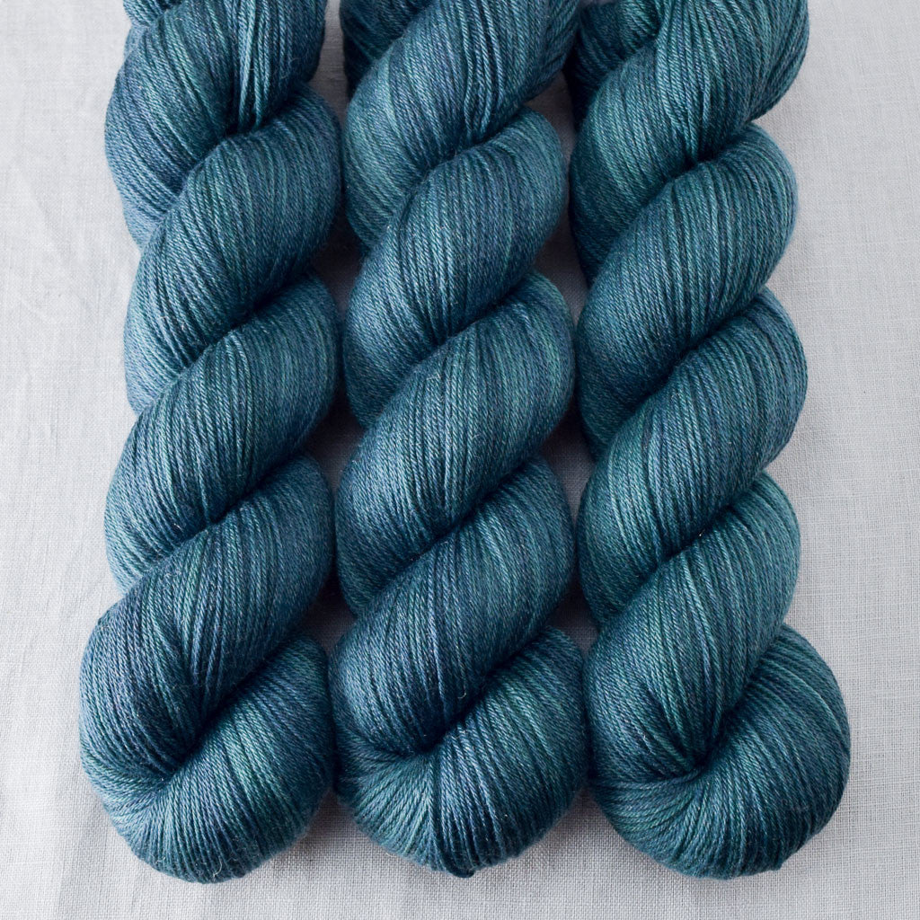 Blackwatch - Miss Babs Tarte yarn