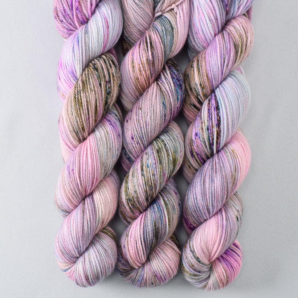 Blue Savannah - Miss Babs Caroline yarn