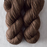 Bruin - Miss Babs Yummy 2-Ply Toes superwash Merino wool yarn