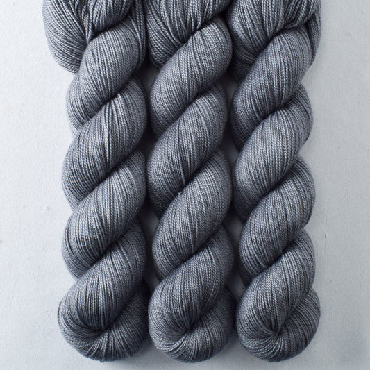 Carina - Miss Babs Avon yarn