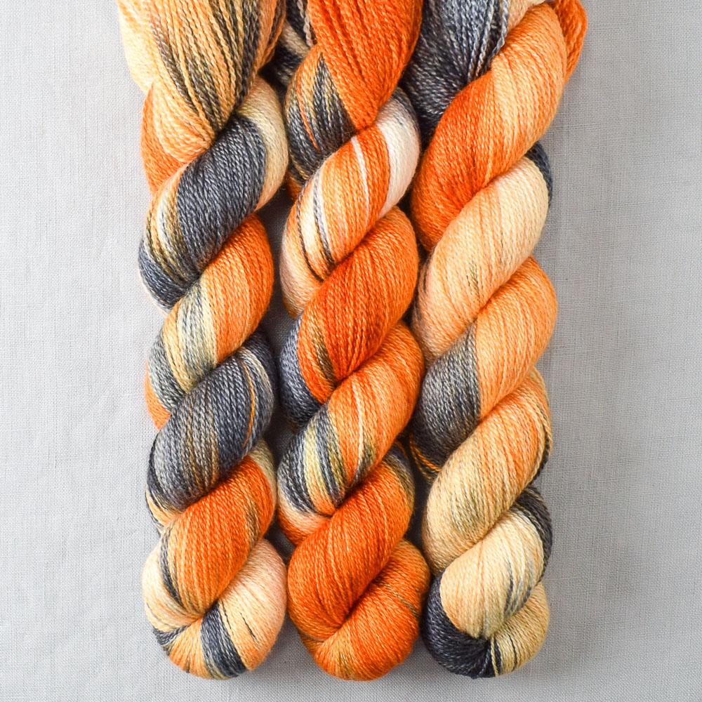 Clownfish - Miss Babs Yet yarn