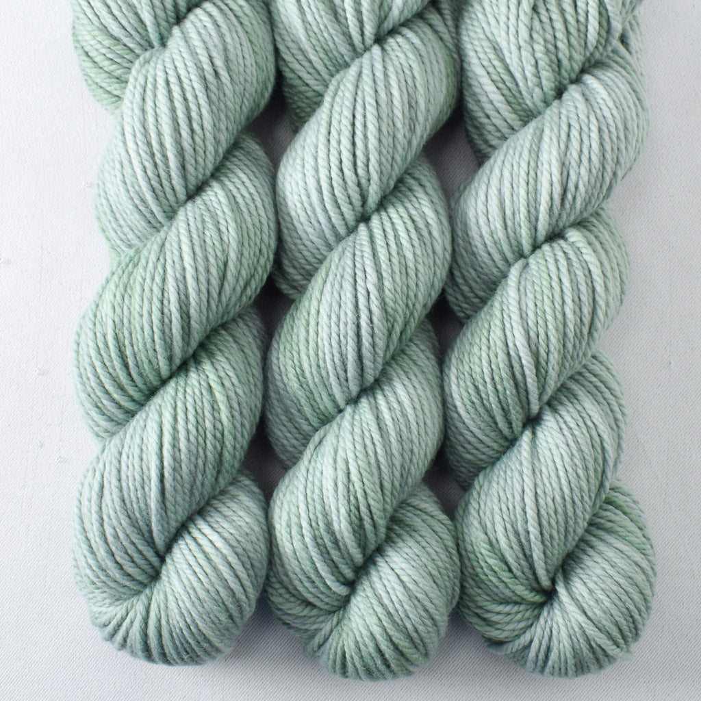 Coconut Bay - Miss Babs K2 yarn