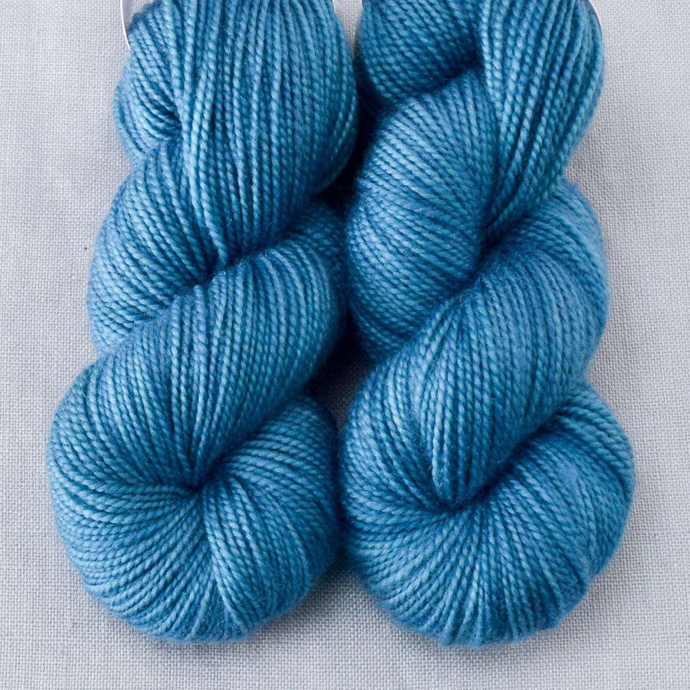 Coos Bay - Miss Babs 2-Ply Toes yarn