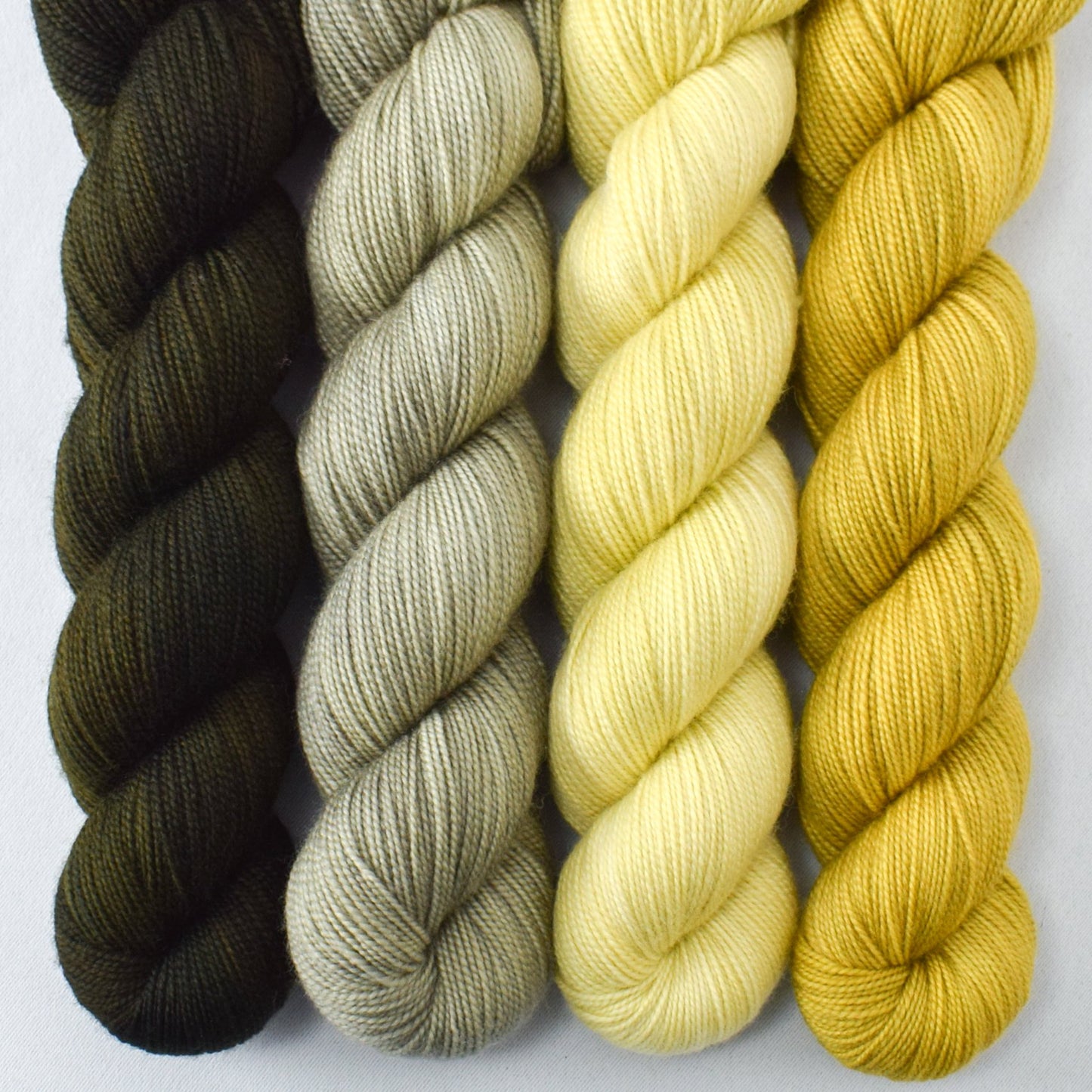 Cumin, Ground Anise, Lobster Legs, Rutile Quaertz - Miss Babs Yummy 2-Ply Quartet