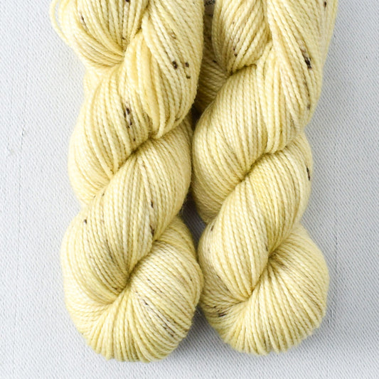 Curlew - Miss Babs Yummy 2-Ply Toes superwash Merino wool yarn