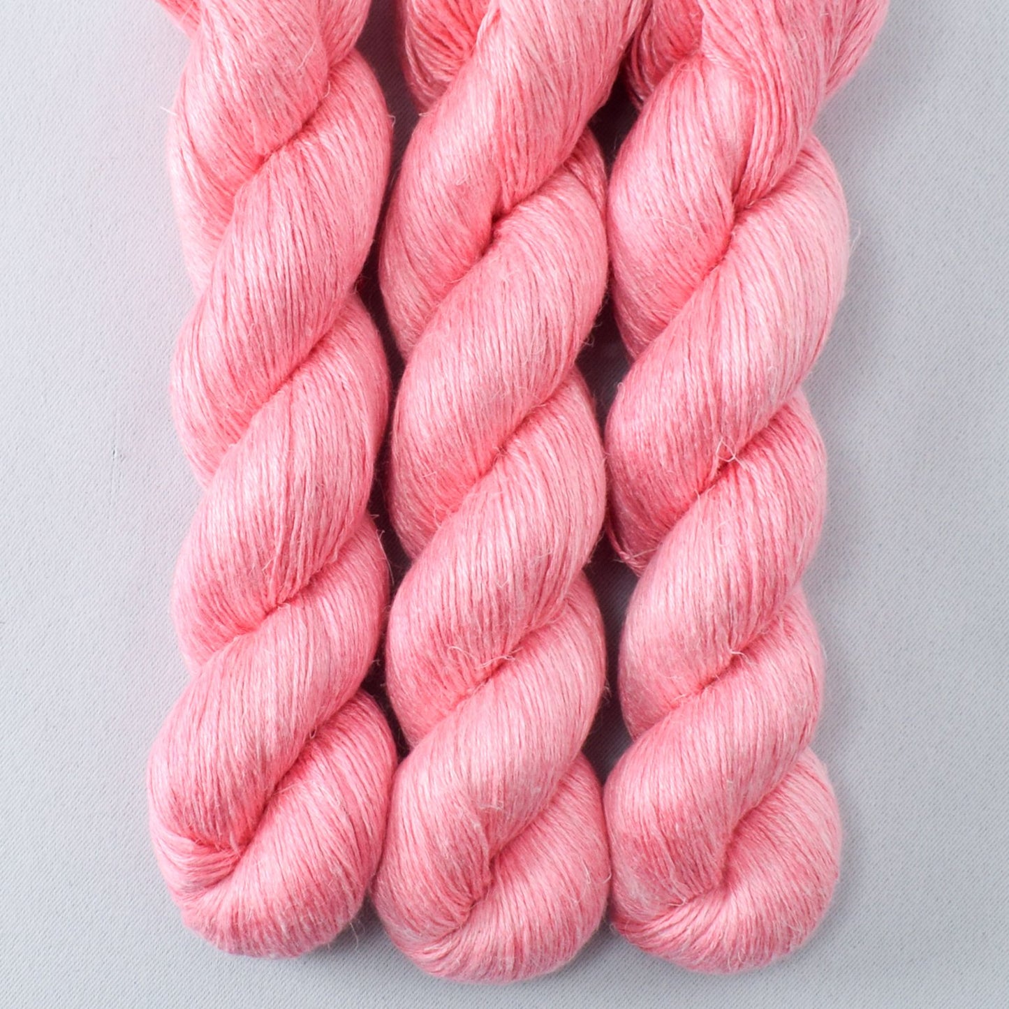 Dahlia - Miss Babs Damask yarn