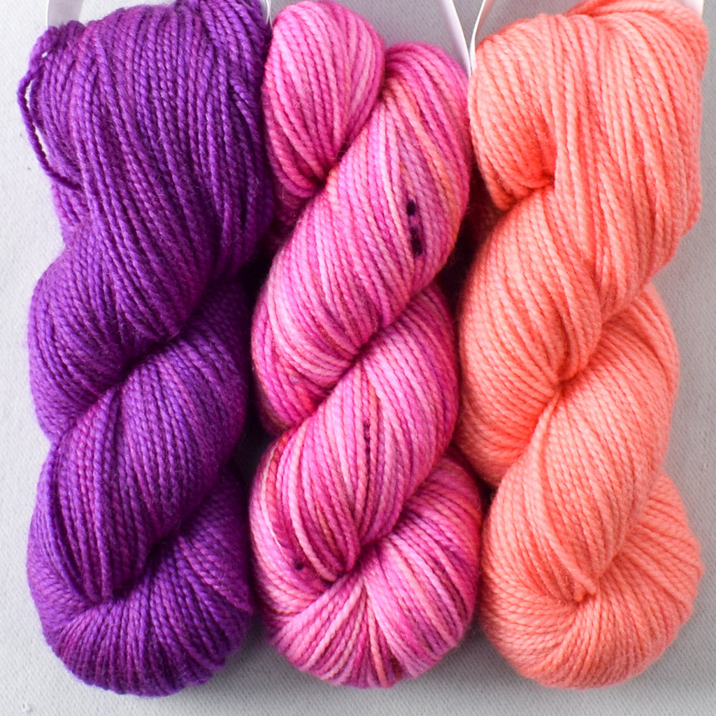 Dahlia, Make Believe, Tell a Thumper - Miss Babs Toe Trio