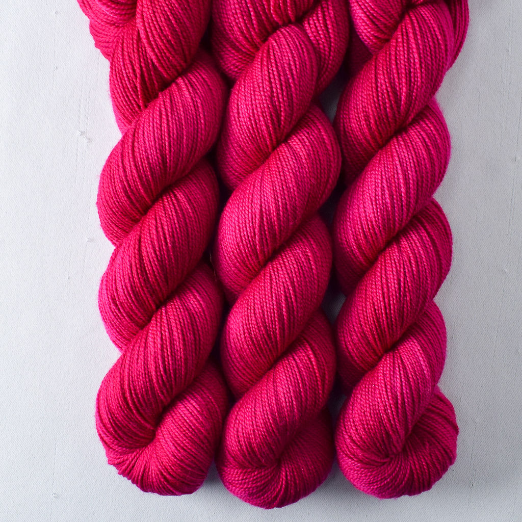 Dark Cassiopeia - Yummy 2-Ply