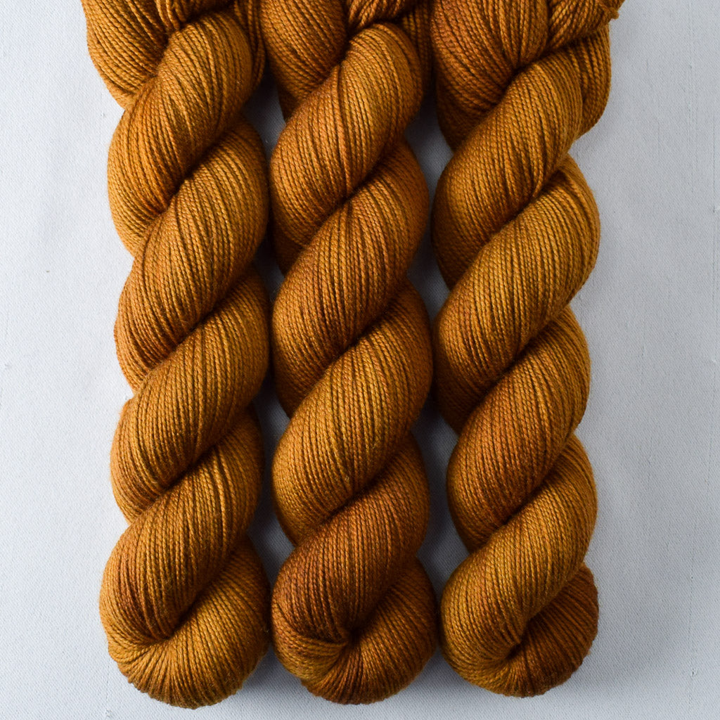 Dark Roast - Miss Babs Yummy 2-Ply superwash Merino wool yarn