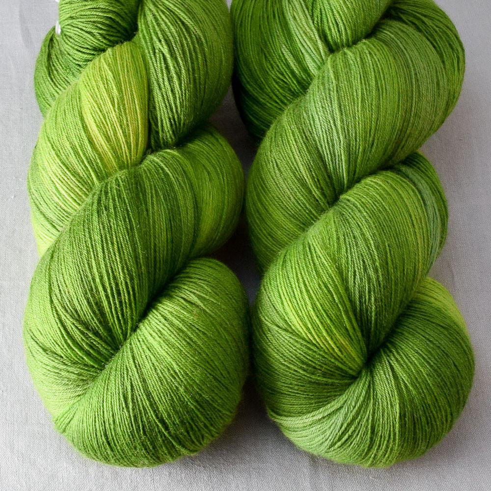 Dragon's Flight - Miss Babs Katahdin yarn