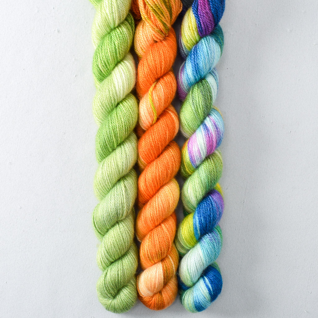 Dragon's Flight, Nasturtiums, Ziggy Stardust - Sojourn Cowl Set - Babette