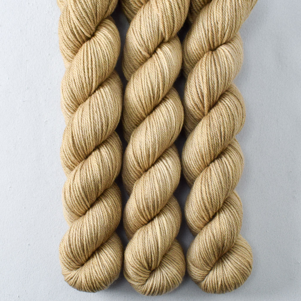Dunes - Miss Babs Yowza Mini superwash Merino wool yarn