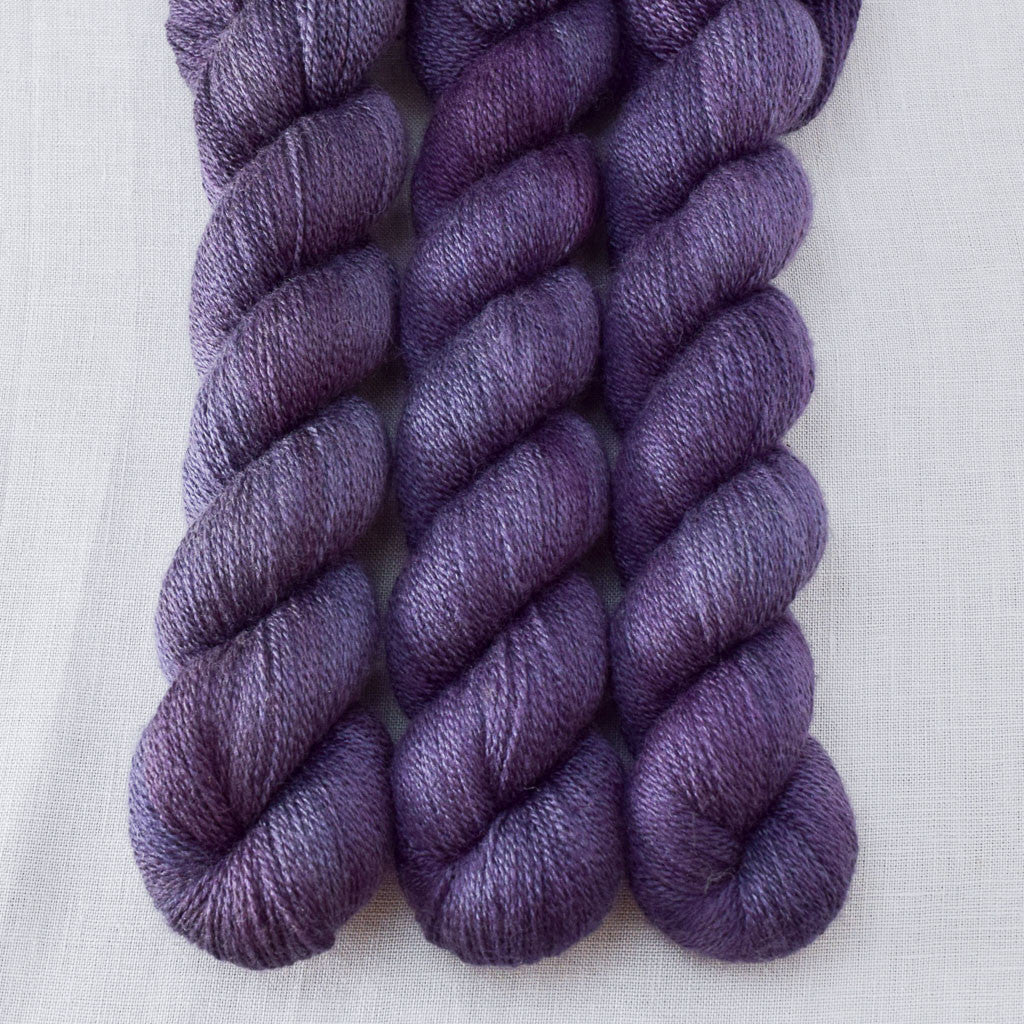 Dusk - Miss Babs Yet yarn