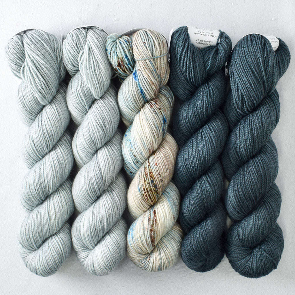 Eastern Bluebird, Fogbound, Havel - Miss Babs Yummy 2-Ply Twists & Turns Set