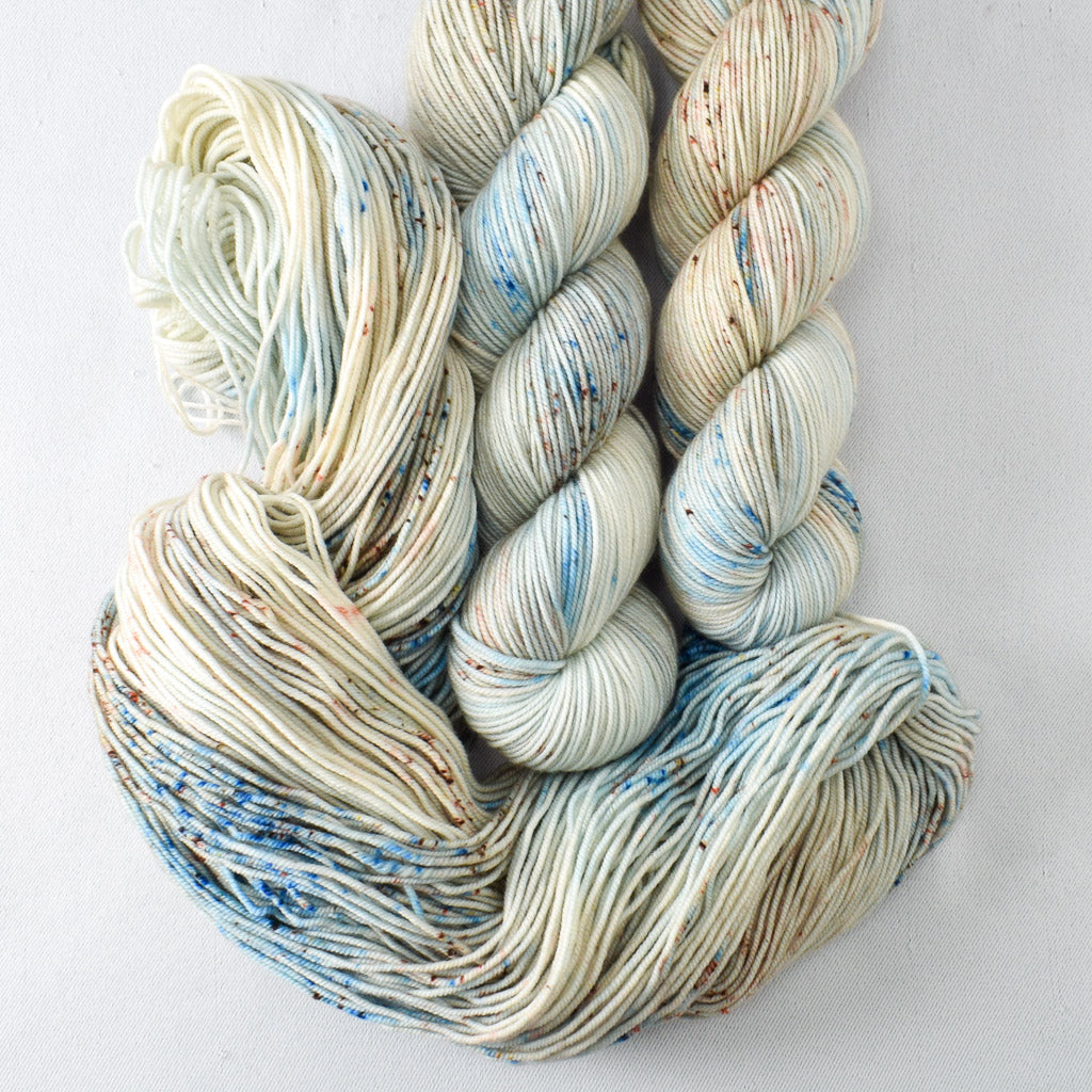 Eastern Bluebird - Miss Babs Laurel Falls yarn