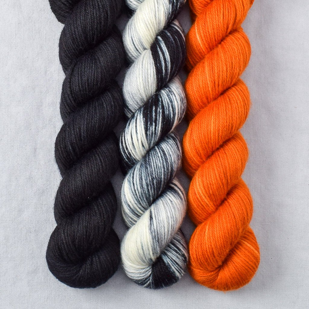 Ebony, Graphic, Supernova - Miss Babs Yowza Mini Trio
